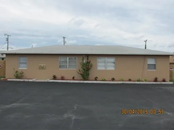 1148 W 28th St APT 2, West Palm Beach, FL 33404