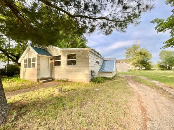 247 S Bronson Ave, Big Rapids, MI 49307