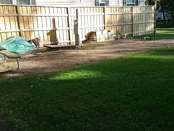 Trailer pad