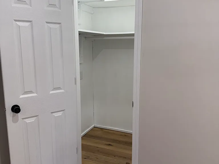Closet 2