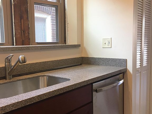 3rd image of 3676 McRee Ave APT 2W