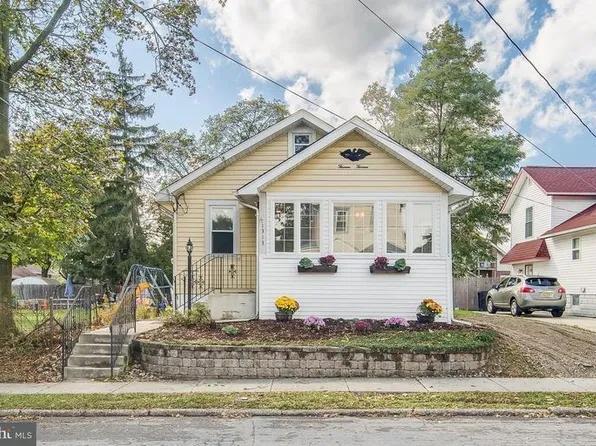 1313 Central Ave, Glendora, NJ 08029