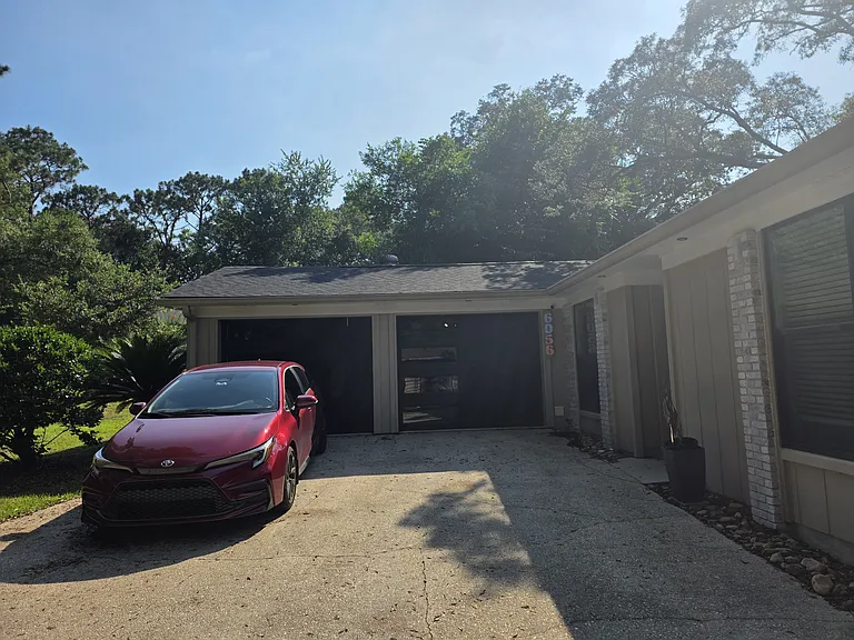 6056 W Shore Dr — Photo 2