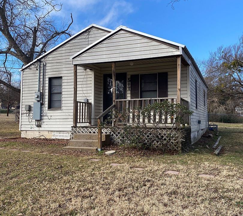 1st image of 511 N Merrimac St