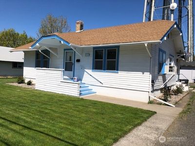 303 SE 6th Street SW, College Place, WA, 99324