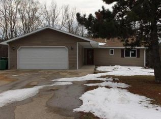 1439 Lilly Ln, Delavan, WI 53115