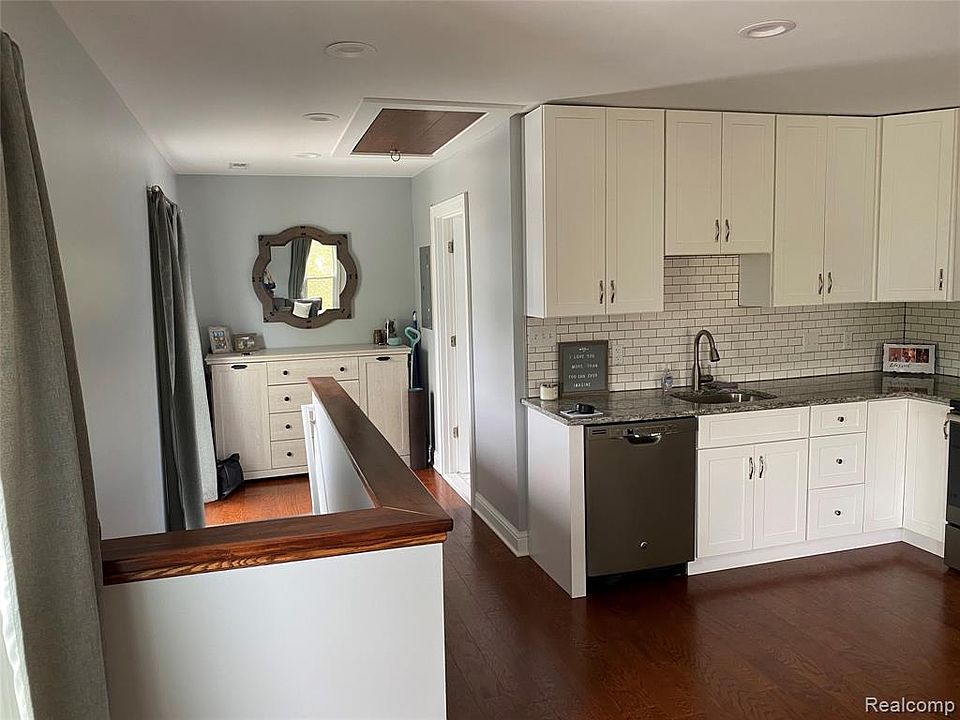 412 Starkweather St Plymouth MI Zillow