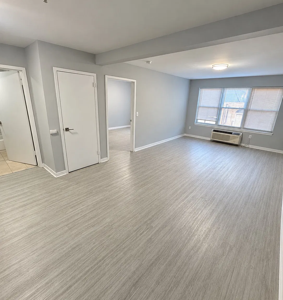 1 bed, $1,620 — Photo 2