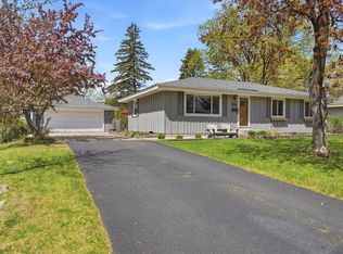 8508 Quinn Ave S, Bloomington, MN 55437
