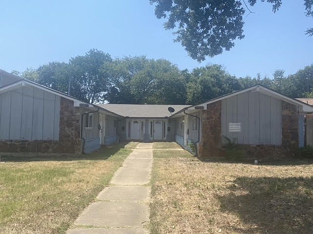 1st image of 712 Redbird Dr