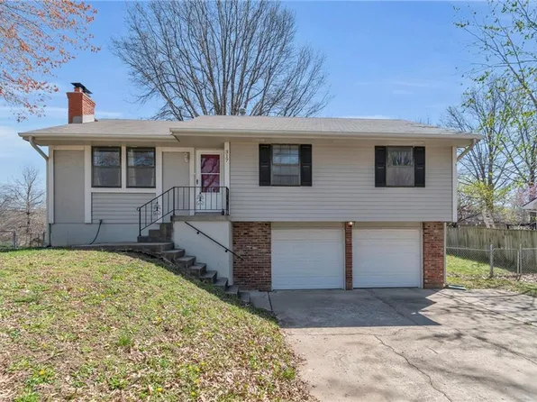 317 Southbrook St, Liberty, MO 64068