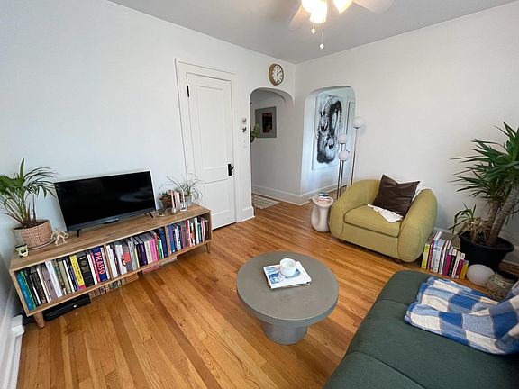 4th image of 13318 Madison Ave APT 5