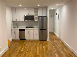 21 Gramercy Park #2DD, New York, NY 10003