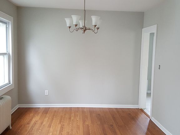 4th image of 731 Teneyck Ave