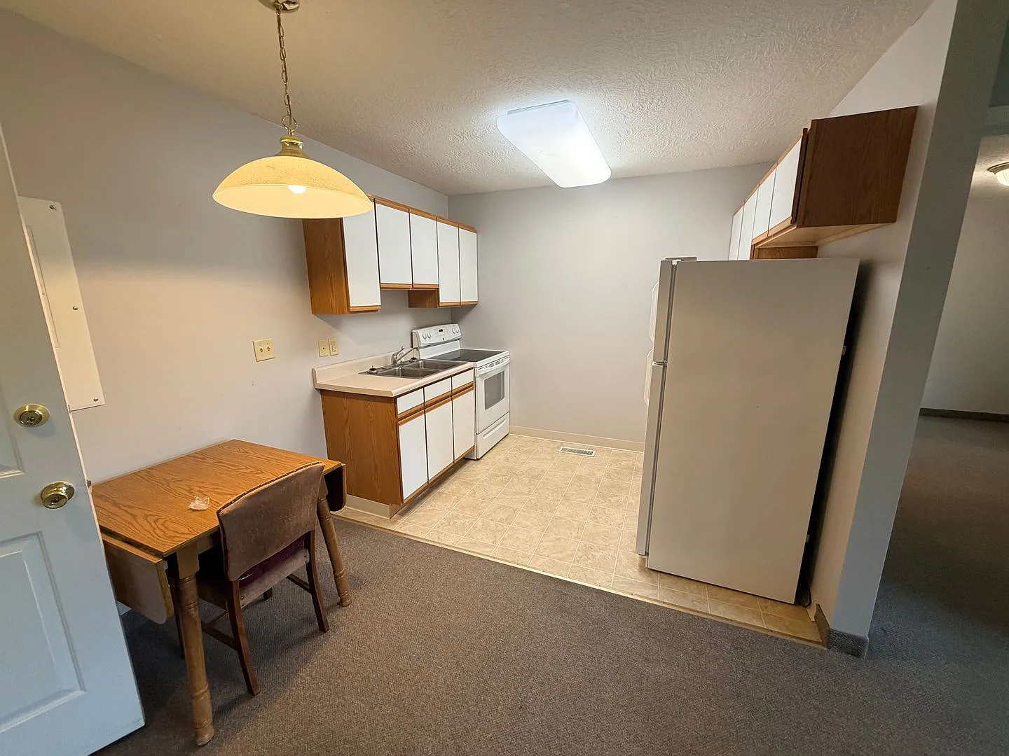 Mad Capital LLC - 421 Dakota St — Photo 4