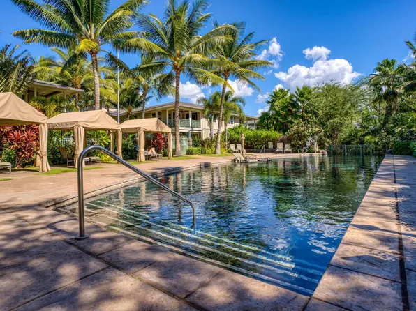 30 E Lipoa St #4-106/206, Kihei, HI 96753
