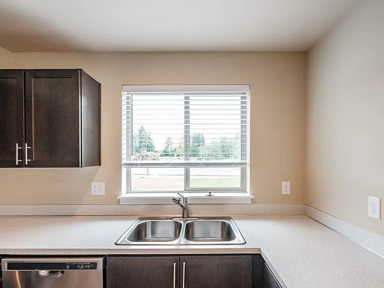 Santiam Gateway Apartments — Photo 22
