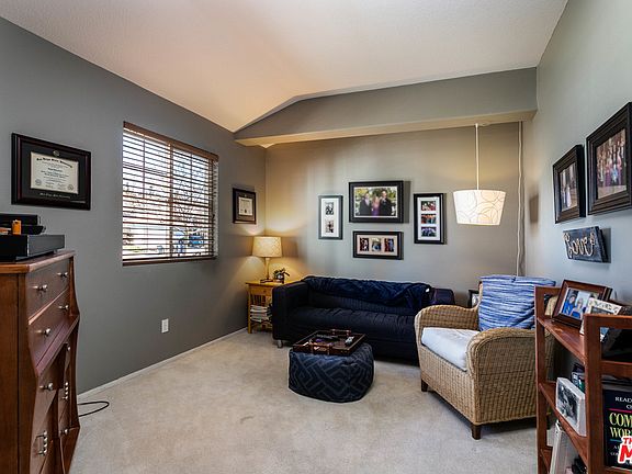 5th image of 27473 Clarkson Ct
