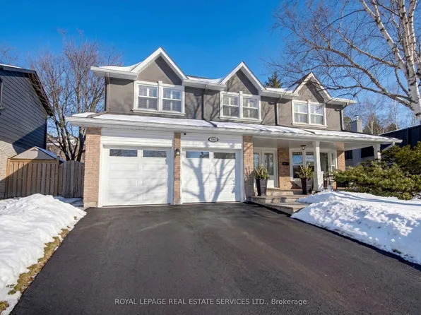 884 Silver Birch Trl, Mississauga, ON L5J 4C1