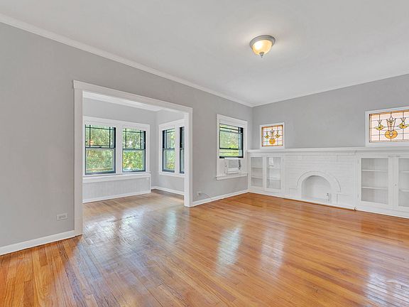 3rd image of 5010 N Monticello Ave