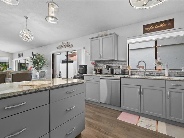 5622 Ainsley Court, Boynton Beach, FL 33437