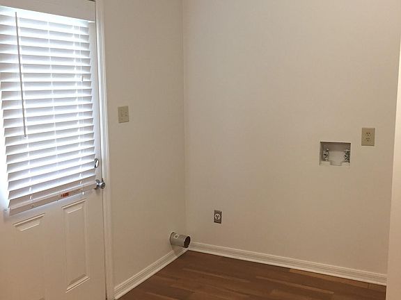 4th image of 11543 Harris Dr