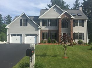 35 Jessica Dr, Merrimack, NH 03054