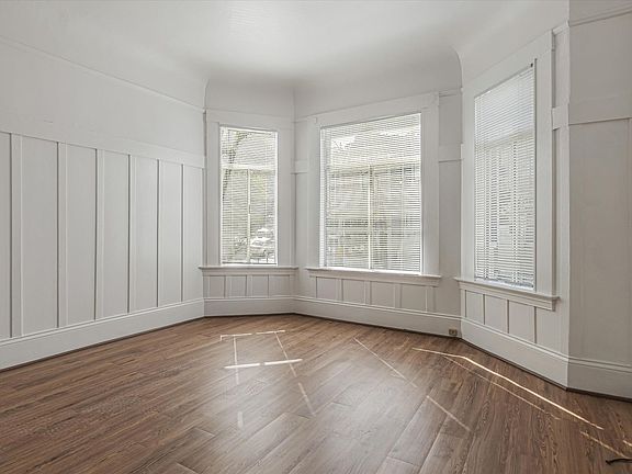 2nd image of 1643 Castro St APT 4