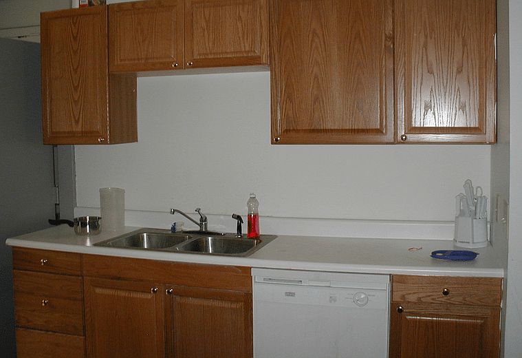 1st image of 58 E 12th Ave