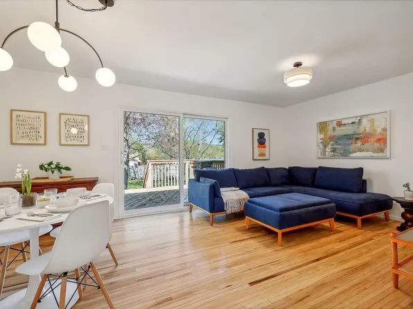 10840 Nord Ave S, Bloomington, MN 55437