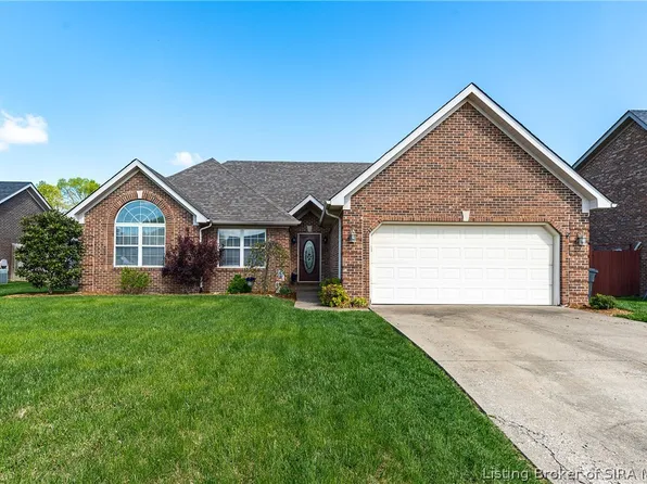 6709 Dovir Woods Drive, Sellersburg, IN 47172