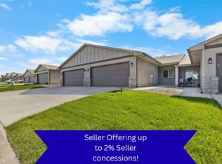 6405 W 6th Pl, Sioux Falls, SD 57107