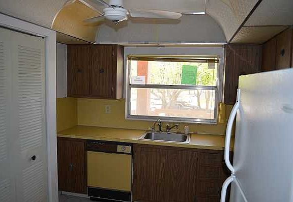 3rd image of 9020 Sunrise Lakes Blvd APT 208