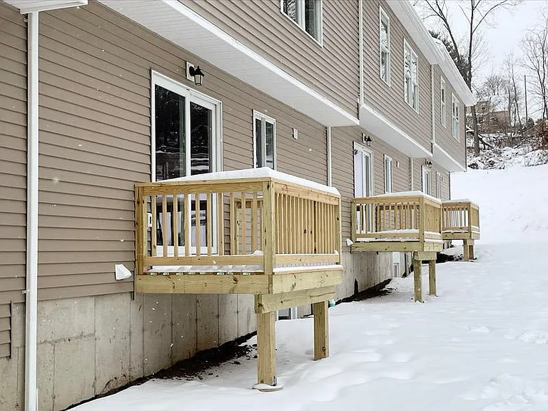 132 Gold St #2 — Photo 11