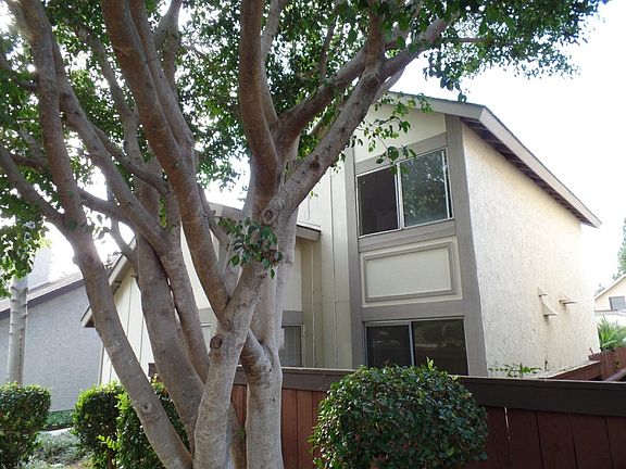 2nd image of 10696 Esmeraldas Dr