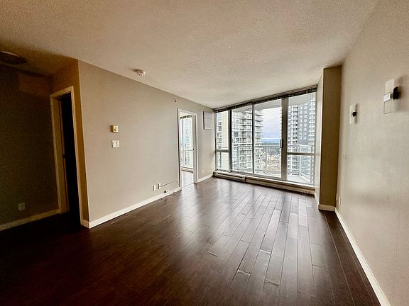 4th image of 13618 100th Ave #3107