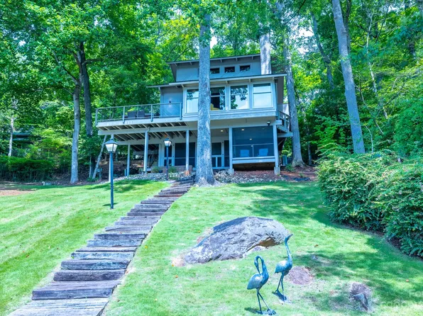 529 Shamrock Rd, New London, NC 28127