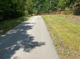 255 Ervin Jones Cemetery Rd, Stearns, KY 42647