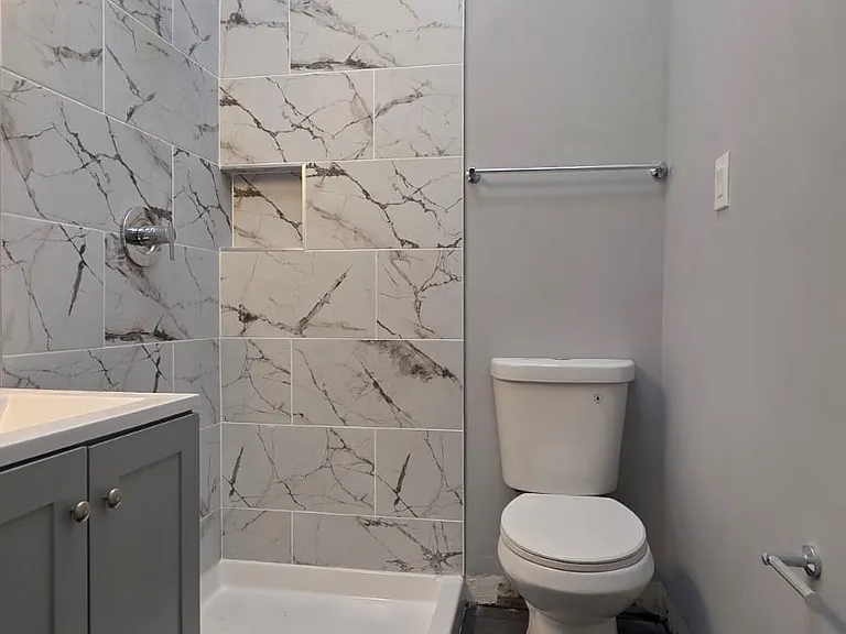 859 Washington Blvd #D — Photo 2