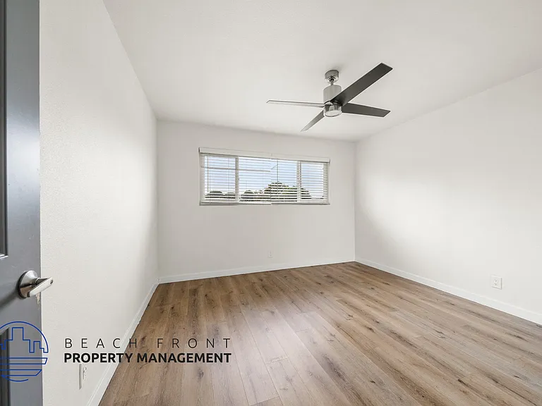 14119 Mulberry Dr. — Photo 6
