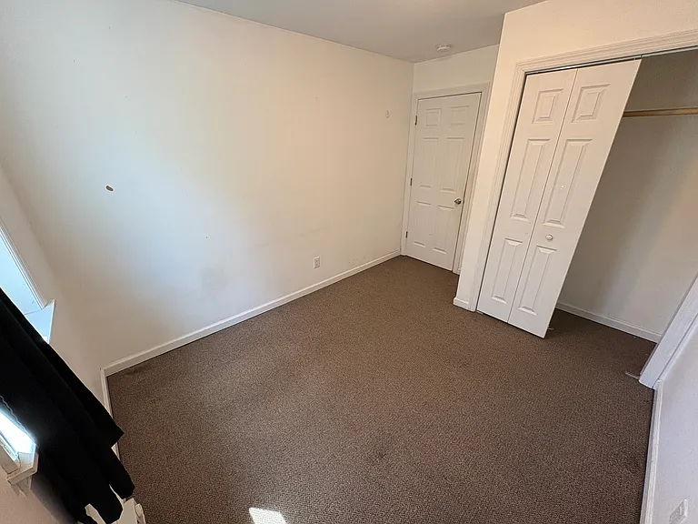 4 Seawanhaka Ave — Photo 6