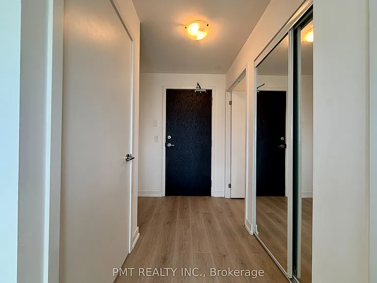 200 Sackville St #1009 — Photo 20
