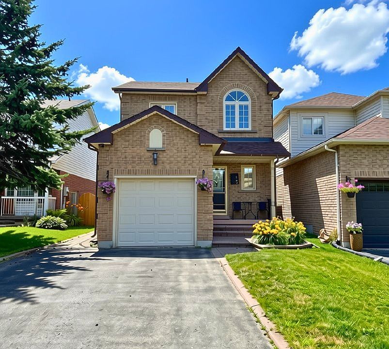 1st image of 15 Kennedy Dr