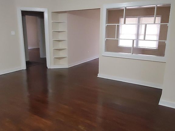 4th image of 826 10th St