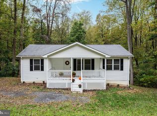 2304 High Top Rd, Linden, VA 22642