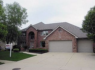 11028 W 168th St, Orland Park, IL