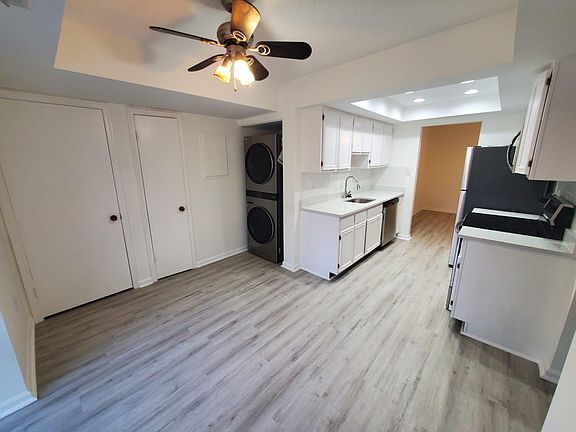 3rd image of 10216 Bushman Dr APT 212