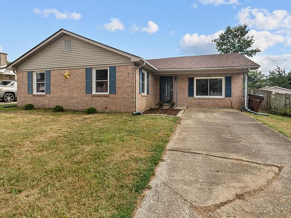 2nd image of 522 Pinoak Dr