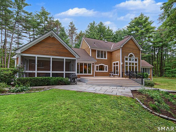 2nd image of 10 Whitman Pond Road