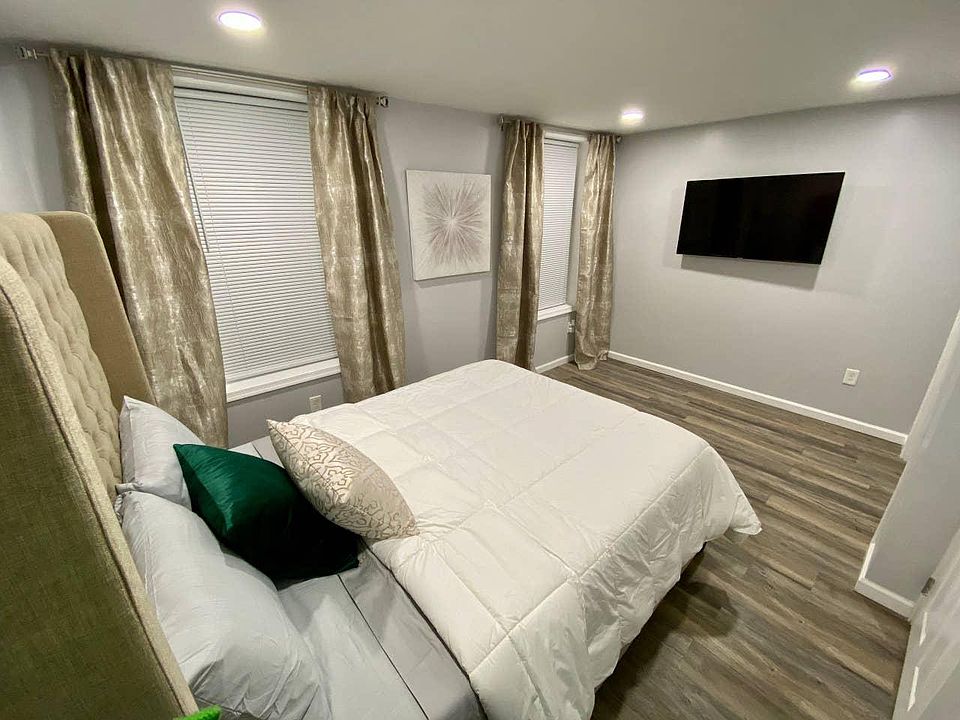 1st image of 743 N 44th St Floor 2